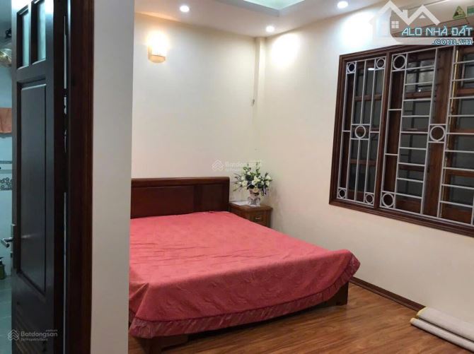 Nhà riêng biệt 5 tầng, ô tô vào nhà, Trung Văn – Thanh Xuân, 70m², giá 30tr/tháng - 1