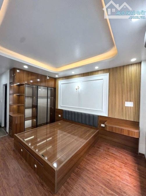 NHÀ ĐẸP THANG MÁY HÀNG XÓM LẠC TRUNG- AN NINH, RỘNG RÃI- 43M- 8 TỶ 52 - 1