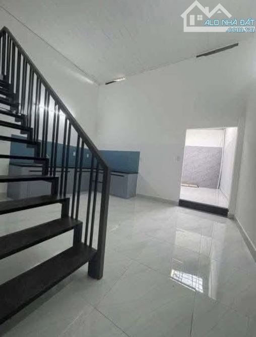 Bán nhà Quận 11, gần Minh Phụng, hẻm 5m, 5.9x12m, 2 tầng, 3PN, Nhỉnh 6 tỷ - 1