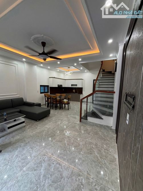 CHO THUÊ NHÀ ĐƯỜNG THIÊN LÔI MỚI CỨNG - Lê Chân - Hải Phòng - 4 ngủ đẹp - sạch sẽ - 1