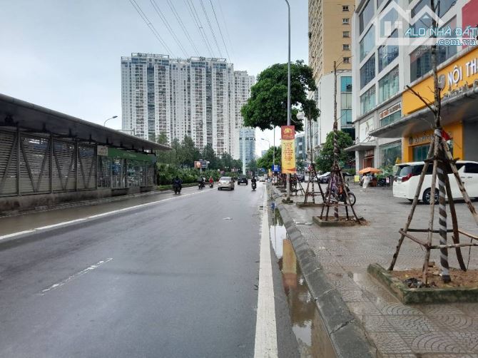 CC C14 BẮC HÀ - TỐ HỮU - LÔ GÓC - 132m2 - 3 NGỦ - 3 WC THOÁNG SÁNG 7,x tỷ - 1