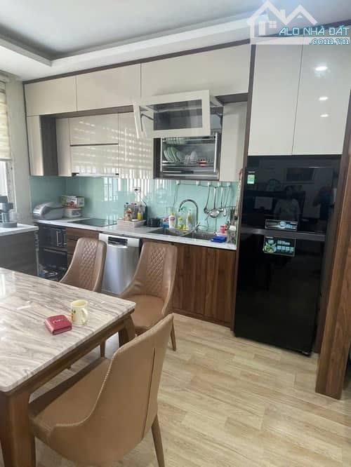 Bán Nhà Đội Cấn - Siêu Đẹp 80m², 5 Tầng, Ô Tô Tránh, Chỉ 21 Tỷ! - 9
