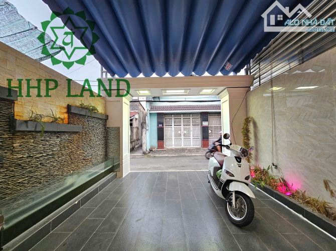 Cần bán gấp nhà vị trí 2 đường Nguyễn Ái Quốc, gần trại giam B5 - 12