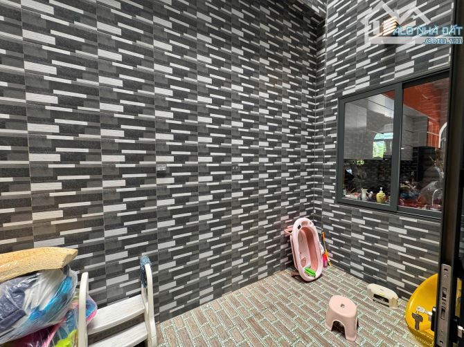 Bán nhà 1 trệt 2 lầu đường số 8 khu dân cư Xây Dựng 8 (Hưng Phú 2), Hưng Phú, Cần Thơ, 180 - 15