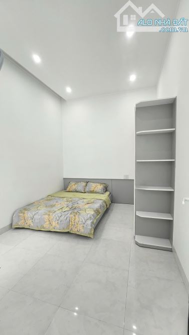 Bán nhà mặt tiền đường Nguyễn Phúc Chu - Thành nhất - 17