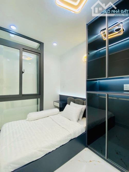 Bán nhà Gò Vấp gần mặt tiền, gần công viên Làng Hoa, 3 tầng BTCT, 43m2, SHR - 17