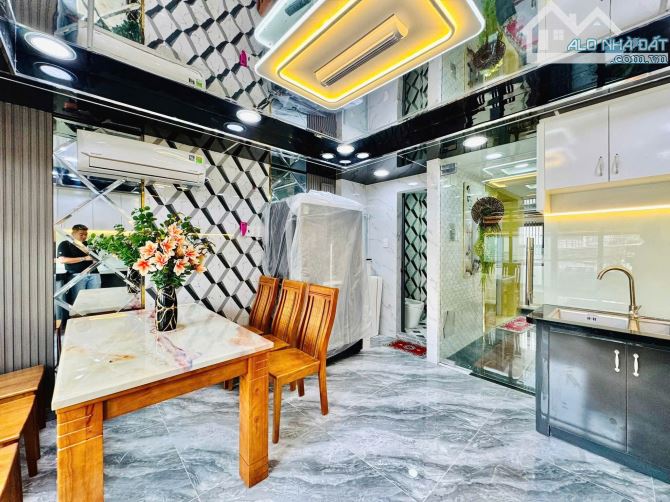 🏠Nhà Mới Xây Hẻm Xe Hơi-Có Thang máy💎 Nguyễn Tư Giản, Phường 12 💎4X13M 4 Lầu 5PN 6WC - 18