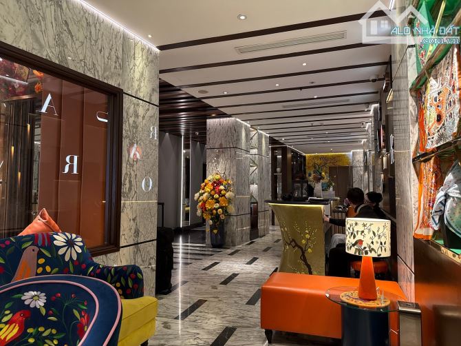 Bán khách san MP Phan Đình Phùng, Ba Đình 175m2 x 11 tầng - 262 Tỷ - Dòng tiền 26 tỷ/năm