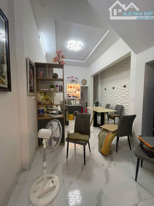 BÁN CĂN NHÀ 04 MẶT TIỀN ĐƯỜNG VÕ TRỨ, P NHA TRANG GIÁ 7,5 TỶ - 3