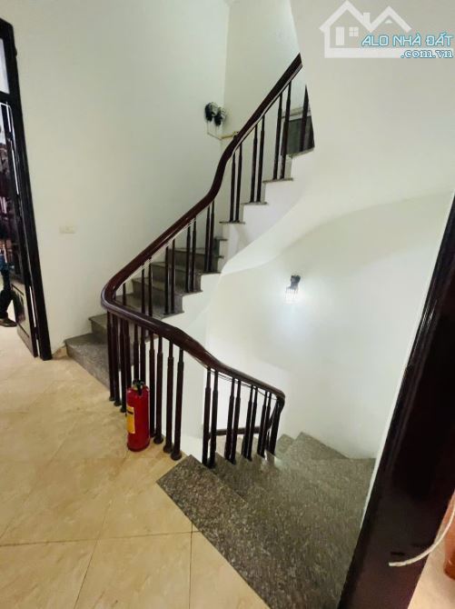 Khách mua xem đông quá Đại La 24m/35mT1, 4 tầng, mặt tiền 2m/12m, 6.8 tỷ Hai Bà Trưng. - 2