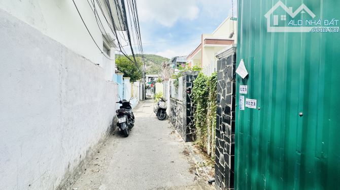 BÁN ĐẤT HẺM TRẦN PHÚ CÁCH BIỂN 300m VĨNH NGUYÊN GIÁ RẺ CHỈ CÓ 2.8Tỷ - 2