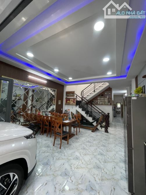BÁN Nhà KDC LẬP PHÚC LÊ VĂN LƯƠNG 2 TẦNG 90M² CHỦ BÁN NHANH GIẢM 400TR CHỈ 8.599 Tỷ - 2