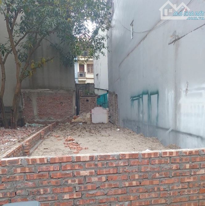 BÁN 50M2 ĐẤT - ĐƯỜNG PHẠM VĂN ĐỒNG- CỔ NHUẾ - GIÁ HƠN 8 TỶ - 2