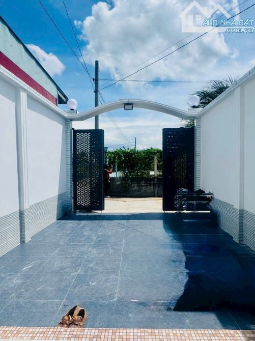 Bán Nhà Lầu Nghỉ Dưỡng Đường Hưng Nhơn – Trung Tâm TP.HCM – Chỉ 1,8 Tỷ - 2