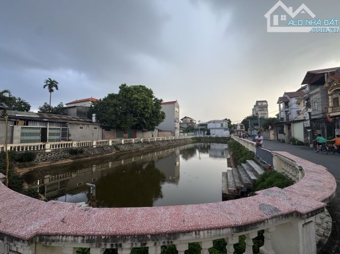 Bán 41m2 Đề Trụ - Dương Quang, ô tô vào đất, gần dự án Phú Thị Riverside - 2