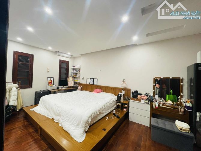 Cực hiếm phố Tô Ngọc Vân 60m-18.9 tỷ thông ra Hồ Tây sổ hoa hậu, cho thuê dòng tiền khủng - 2