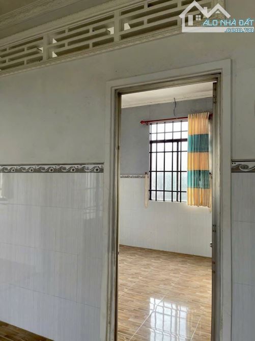Nhà trống bán gấp nhà C4 ở Gia Huỳnh-Trảng Bàng. DT 155m2, giá 900 triệu. SHR. - 2