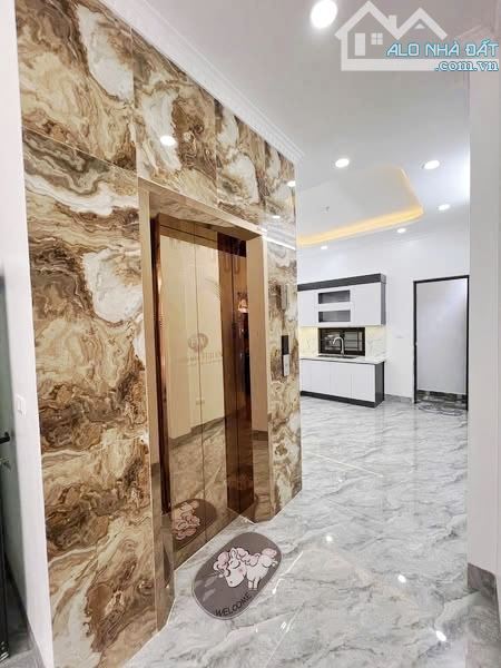 Bán nhà Đông Mỹ, Thanh Trì 63m2 x 4 tầng thang máy, kinh doanh, ô tô tránh - 2