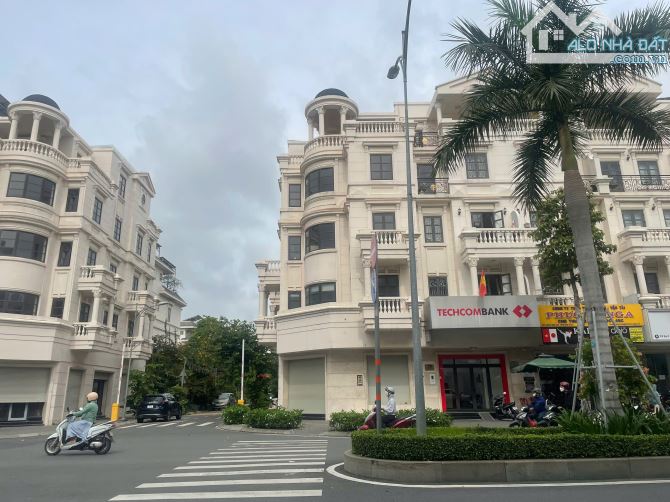 Cho Thuê GÓC 2MT 7.5x20m đường số 3 Cityland Parkhills - 2