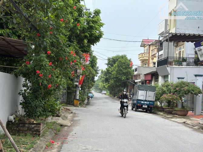 🌺ĐƯỜNG Ô TÔ THÔNG-SẴN NHÀ CAO TẦNG TO ĐẸP-GIÁ NHÚ 4 TỶ-NGAY VIEW HỒ VÀ NHÀ VĂN HÓA - 2