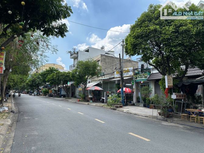 Bán lô đất ngang 8m mặt tiền đường cách Đỗ Xuân Hợp 200m - 2