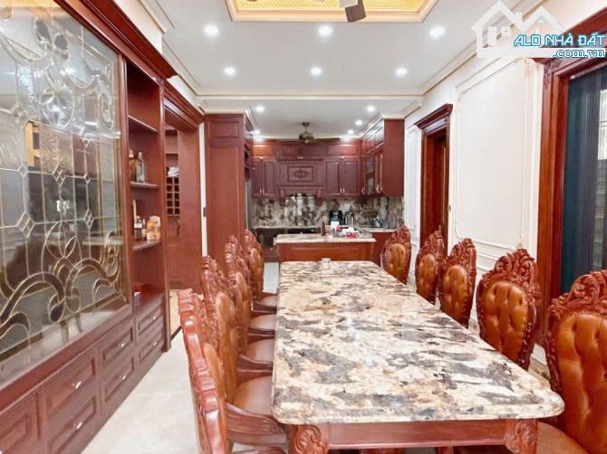BÁN NHÀ HOÀNG QUỐC VIỆT, PHÂN LÔ, ÔTÔ TRÁNH, KINH DOANH, 7T THANG MÁY, 68M2 NHỈNH 25 TỶ - 2