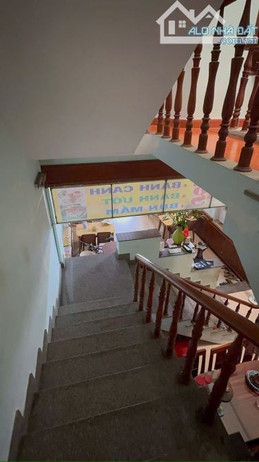 Cần bán gấp căn nhà 3 tầng ở đường Mẹ Thứ , khu vực Hòa xuân, Cẩm Lệ, Đà Nẵng - 2