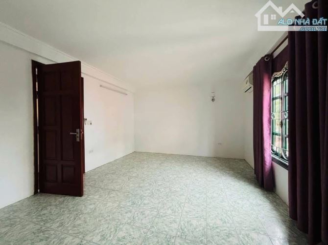Thuỵ Khuê, 60m, 3ngủ, Lô góc 3 thoáng, Sổ vuông, Mặt tiền rộng, Ngõ thông, Nhà đẹp ở luôn - 2