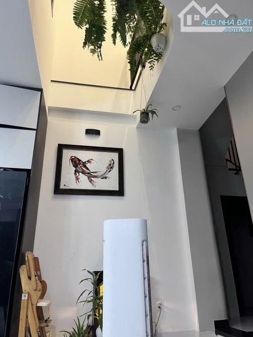 Bán Nhà 3 Tầng Ven Sông Hàn,  Sơn Trà – Ngang 6.2m, Giá Chỉ  nhỉnh 5 Tỷ - 2