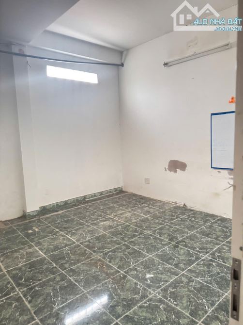 Bán đất mặt tiền KDC Đồng Diều Phường Chánh Hưng (Phường 4 Quận 8 cũ). Thửa đất vuông vức - 2