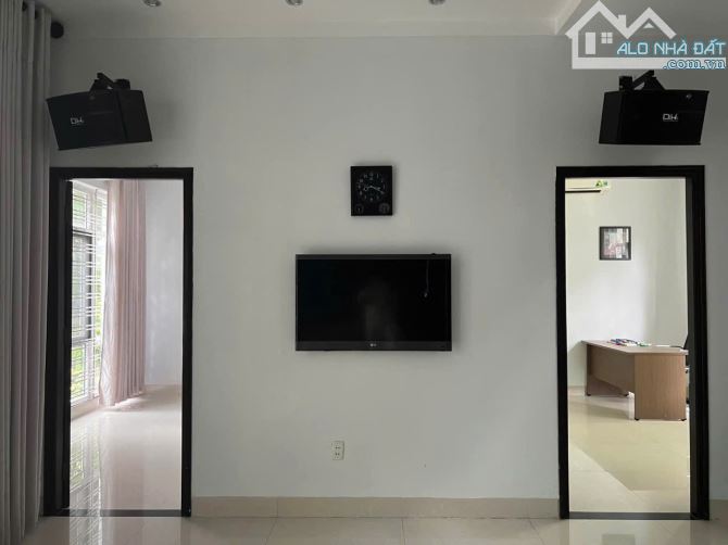 CHÀO BÁN NHÀ 3 TẦNG MẶT TIỀN ĐƯỜNG NÚI THÀNH VÀ GỒM MẶT KIỆT 2M. - 2