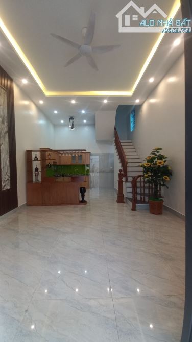 BÁN NHÀ SAU NHÀ MẶT ĐƯỜNG XUÂN TRÌNH, 41M2, 2 TỶ 380 TR - 2