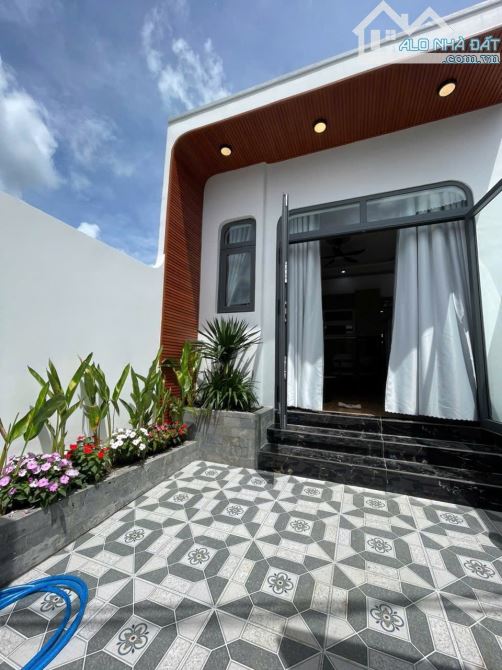 NHÀ FULL NỘI THẤT HẺM NGUYỄN TUÂN: GIÁ 2.35 tỷ - 2
