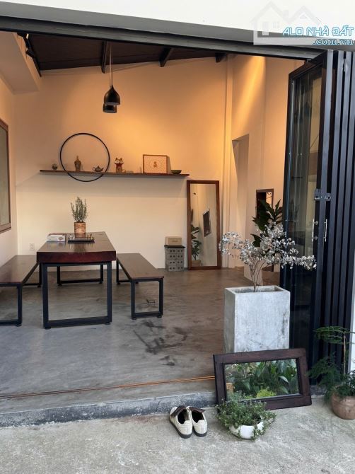 -Chủ cần bán gấp Homestay MT Nguyễn Duy Trinh, 165m2, mới coáng đang cho nc ngoài thuê 15t - 2