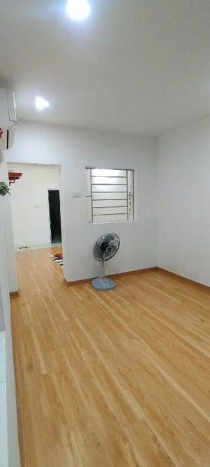 Bán nhà TT Nghĩa Tân, Cầu Giấy, chỉ 2,98 tỷ, 50m2, view bể bơi - 2