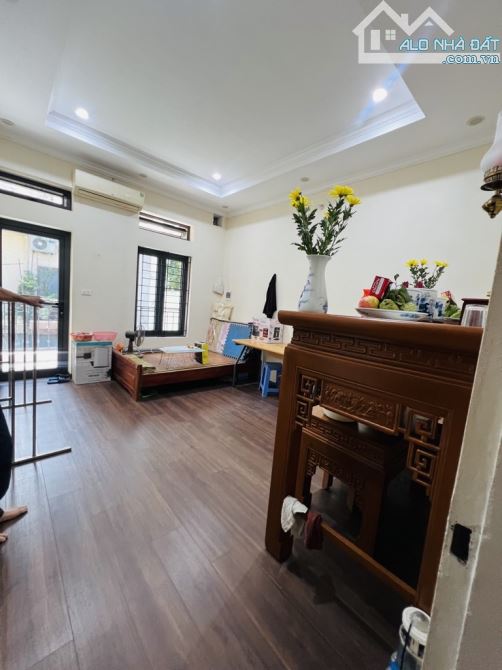 BÁN ĐẤT TẶNG NHÀ 2 TẦNG ĐƯỜNG PHÚ DIỄN: 75M2 - 10M ÔTÔ TRÁNH ĐỖ - 40M MẶT PHỐ. - 2
