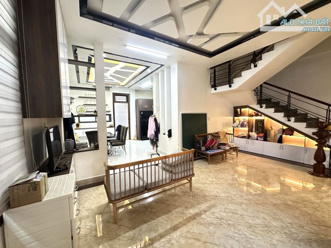 NHÀ MẶT TIỀN VIEW CÔNG VIÊN KQH KIỂM HUỆ  TP HUẾ 198M2, NGANG 8.5m, CHỈ HƠN 11 TỶ. - 2