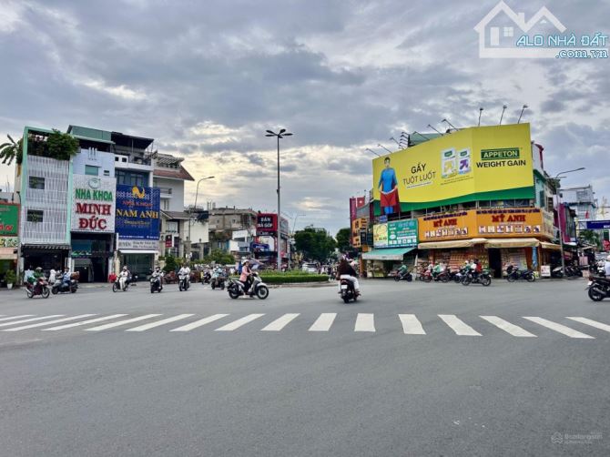 Cho thuê mặt phố Lê Văn Sỹ, 120 triệu, 300m2, 3PN, 3WC, giá siêu hời - 2