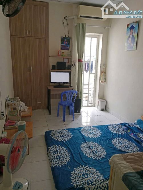 Bán nhà hẻm xe hơi Chuyên Dùng 9, Phú mỹ, Quận 7, Dt 3 x 8m, 3 lầu. Giá 1,89 tỷ - 2