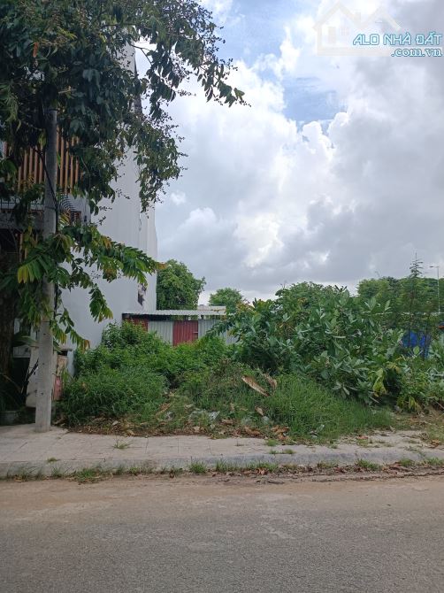 Bán khuôn đất Khu 1, Thạnh Mỹ Lợi, Quận 2, Ngang 5m, giá 117 tr/m2, sổ hồng, CTXD 4 tầng - 2