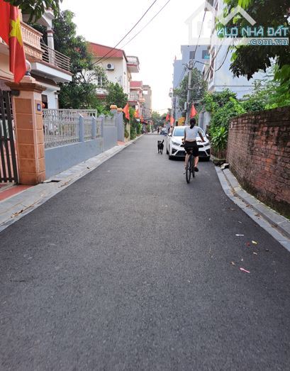 BÁN ĐẤT NAM HỒNG- ĐÔNG ANH- Ô TÔ 7 CHỖ VÀO TẬN NHÀ- MÊ LINH PLAZA- KCN THĂNG LONG- 2,9 TỶ - 2