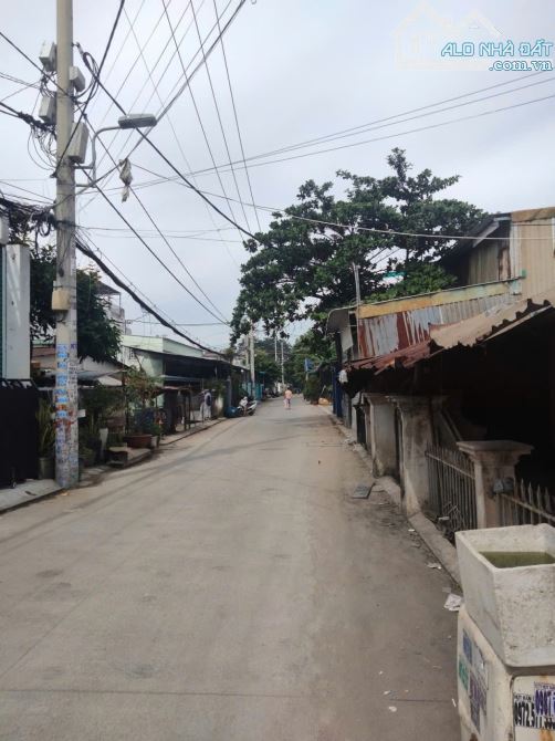 Bán nhà dãy trọ giá rẻ hẻm xe tải thông An Phú Đông 9 Quận 12 sát Nguyễn Oanh Gò Vấp - 2