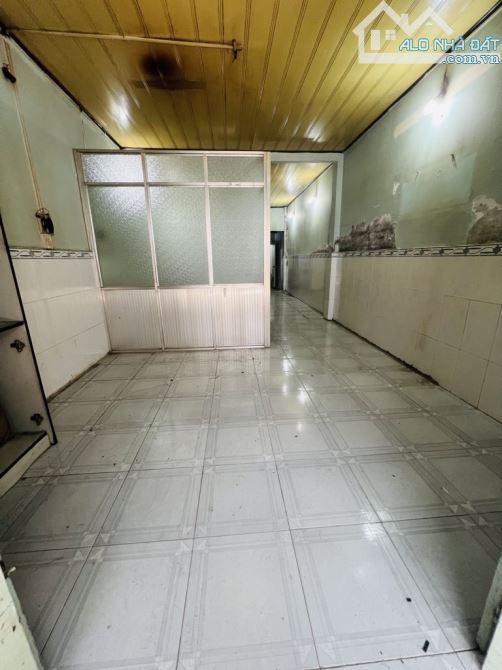 Bán nhà Sổ hồng riêng DTCN: 44m2 giá chỉ 2toi950 - 2