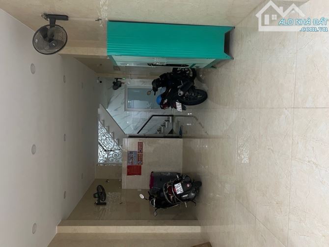 CHU VĂN AN PHƯỜNG 26 BT NGANG 4 NỞ HẬU DÀI 20 NHÀ 3 TẦNG  HÊM XE TẢI - 2