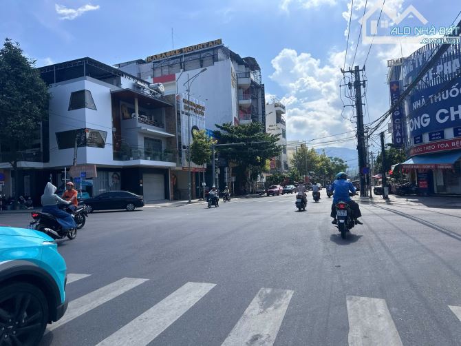 LÔ ĐẤT MẶT TIỀN ĐƯỜNG PHONG CHÂU  -  Gần Khúc Ngã Tư Thích Quảng Đức. Vị trí siêu đẹp, - 2