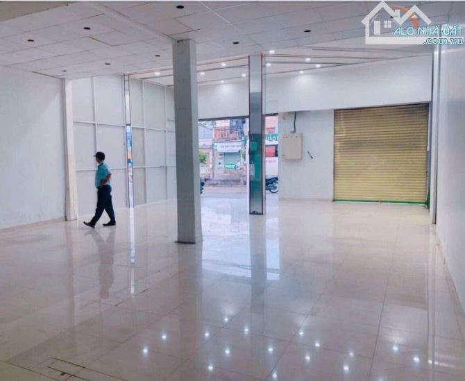 Bán nhà  426m2 mặt tiền đường Nguyễn Ái Quốc Gần B5 Tân Hiệp Tp.Biên Hoà - 2