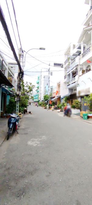 Bán nhà cấp 4 hẻm xe tải 181 Âu Dương Lân P2 Q8 - 2
