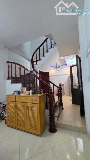 NHÀ DÂN XÂY KHUNG CỘT CỰC CHẮN CHẮN-LÔ GÓC 46mx5 Tầng-PHỐ TRƯỜNG CHINH- CHỈ NHỈNH 8tỷ - 1