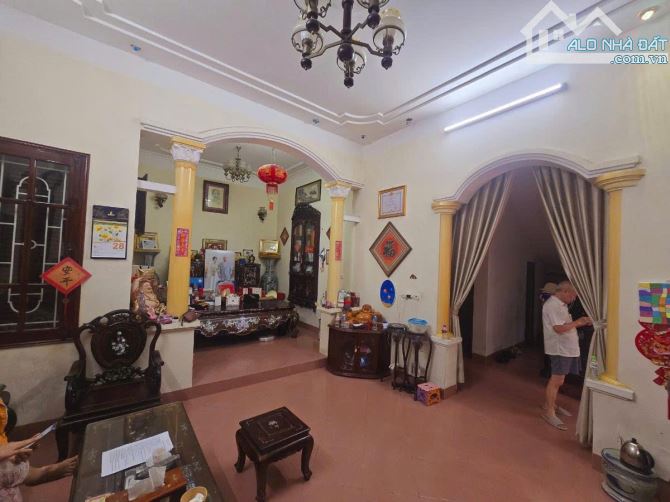 BIỆT THỰ SÂN VƯỜN LÔ GÓC 160m MT 18m 4 TẦNG Ô TÔ TRÁNH NGÕ THÔNG XUÂN THUỶ CẦU GIẤY 38 TỶ - 2