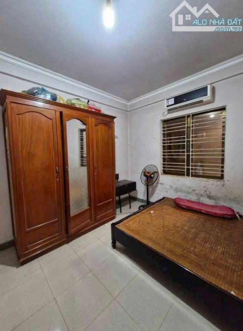 CHO THUÊ NHÀ NGUYÊN CĂN GÁC LỬNG - MẶT TIỀN TẢN ĐÀ, TP HUẾ - 2